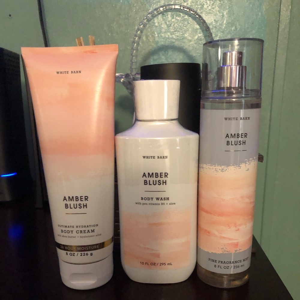 White Barn Amber Blush Bath & Body Set - Pink - Picture 1 of 4